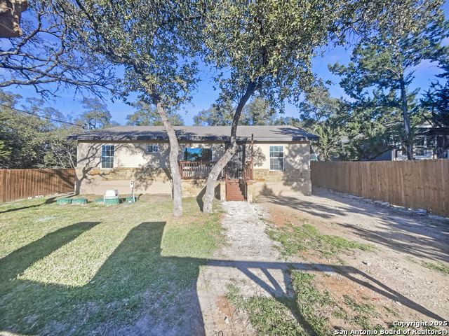 2035 Laguna Property Photo 1