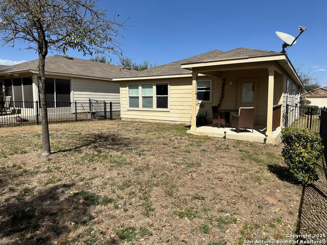 12906 Cedar Fly Property Photo 14