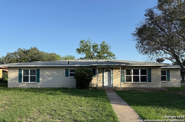 401 E Fourth Street Property Photo