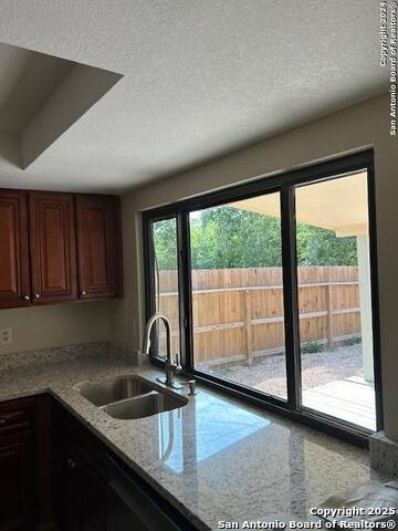 3006 Meadow Rain St Property Photo 9