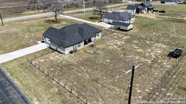 101 Estates Dr Property Photo 41