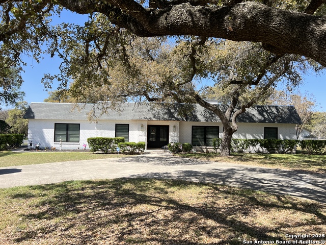 9219 Garden Ridge Property Photo