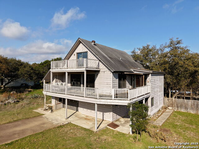 1107 Rip Jay Property Photo 4