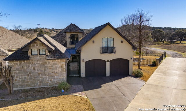 2916 Rock Barn Dr E Property Photo