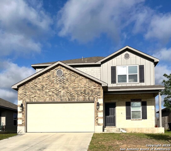 10011 Raspberry Oak Property Photo