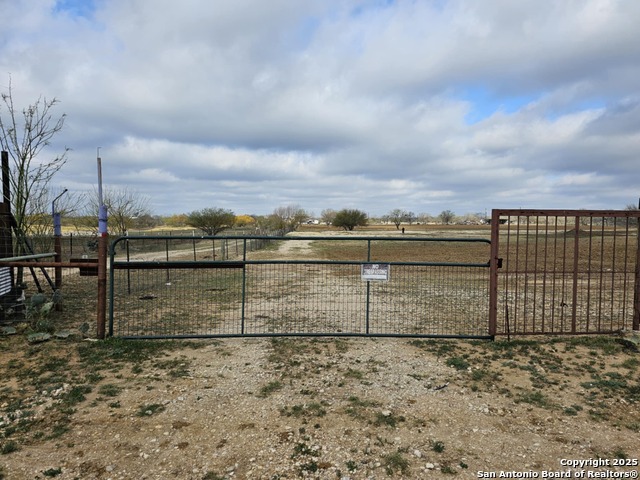 7293 Fm 327 Property Photo