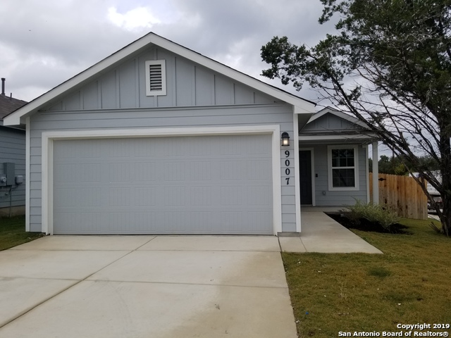 9007 Oak Meadows Run Property Photo