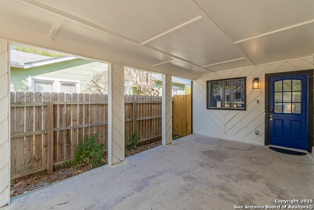 207 Hermine Property Photo 8