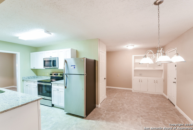 302 De Soto Property Photo 6
