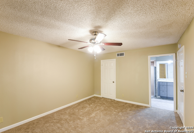 302 De Soto Property Photo 10