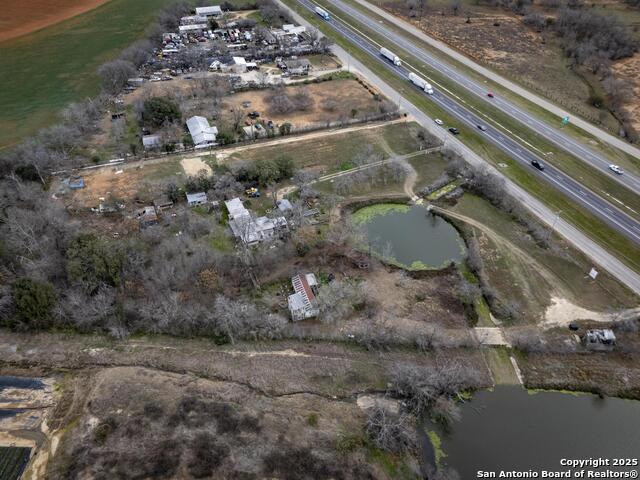 14989 S Ih 35 Property Photo 6