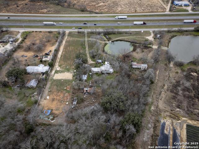 14989 S Ih 35 Property Photo 8