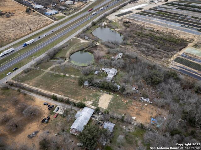 14989 S Ih 35 Property Photo 11
