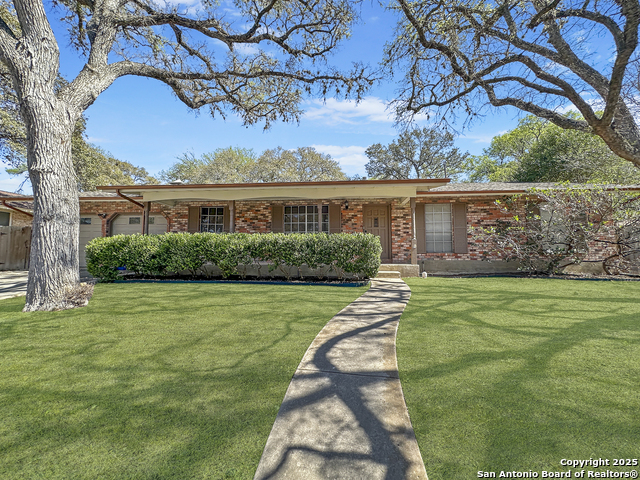 11526 Raindrop Dr Property Photo