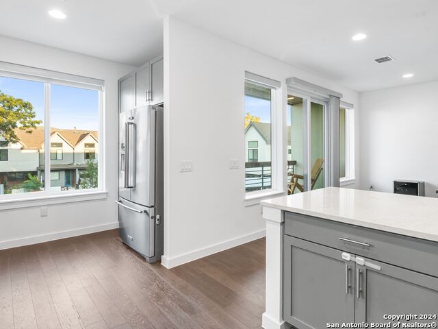 102 Tendick Property Photo 14