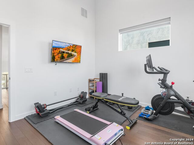 102 Tendick Property Photo 25