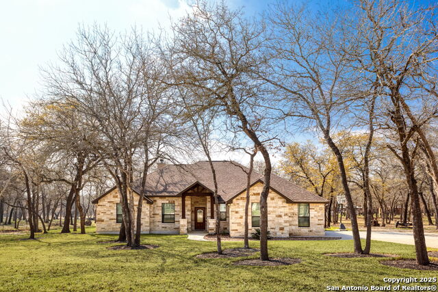 309 Hickory Trl Property Photo