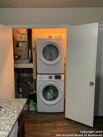 8402 Cranberry Property Photo 10