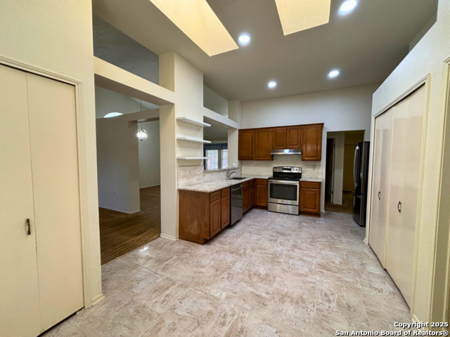 9358 Greens Pt Property Photo 8