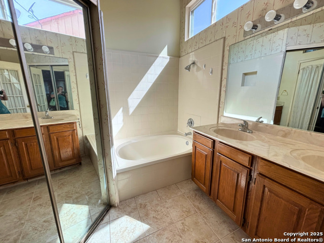 9358 Greens Pt Property Photo 14