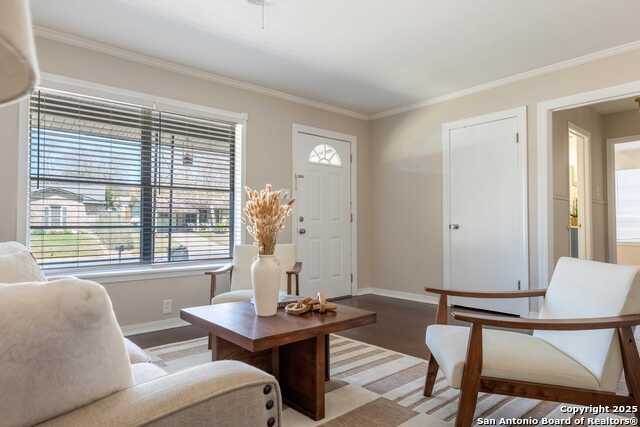 258 Chesswood Property Photo 3