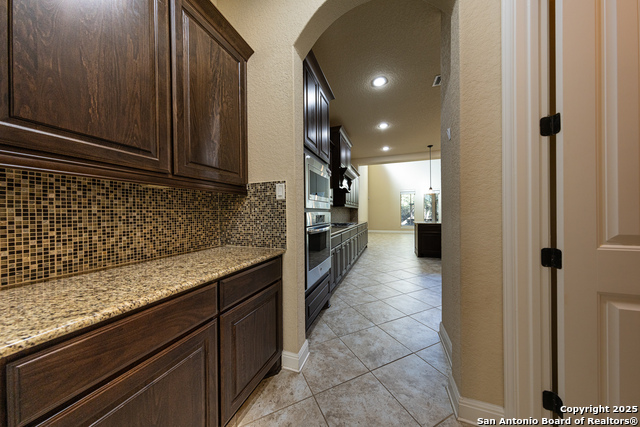 26815 Tulip Mdw Property Photo 10