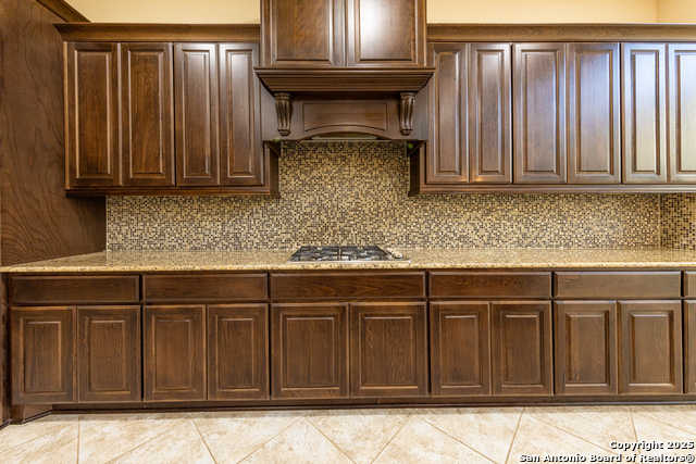 26815 Tulip Mdw Property Photo 12