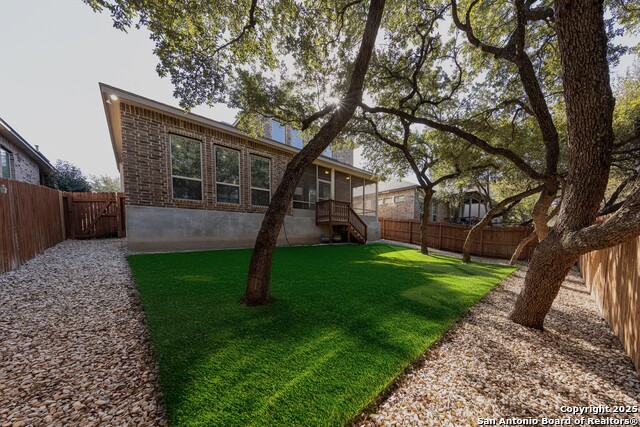 26815 Tulip Mdw Property Photo 17