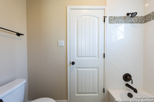 26815 Tulip Mdw Property Photo 32
