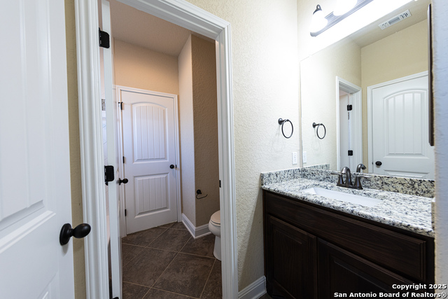 26815 Tulip Mdw Property Photo 33