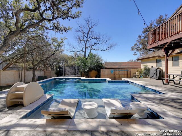 Encino Park Real Estate Listings Main Image