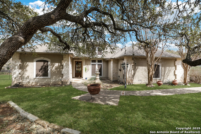 29736 No Le Hace Property Photo