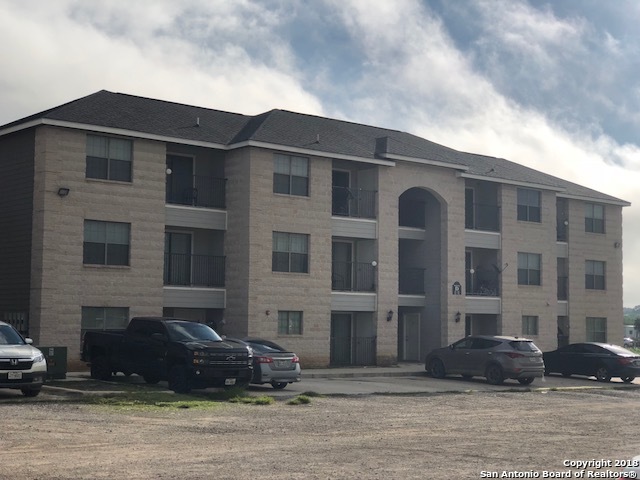 112 Lone Oak Property Photo