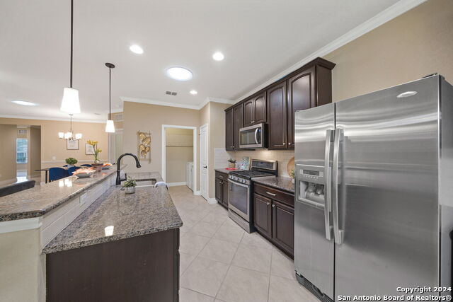 3927 Deep River Property Photo 8
