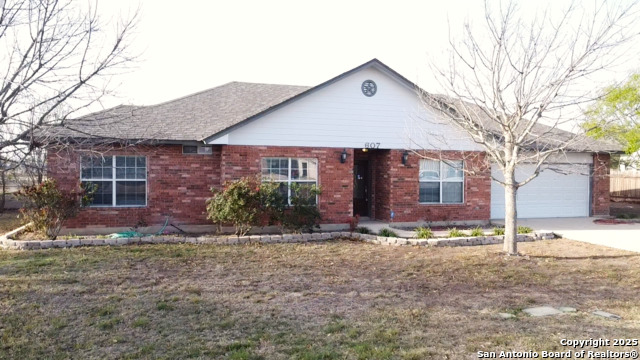 607 33rd Property Photo