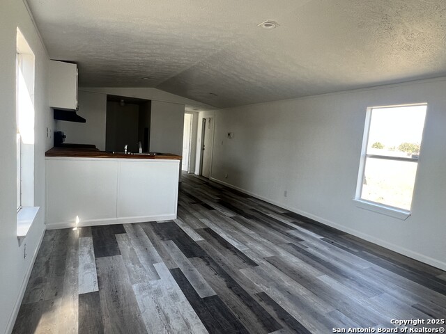 23038 White Hickory Property Photo 5