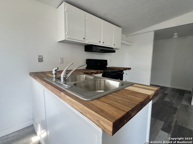23038 White Hickory Property Photo 6