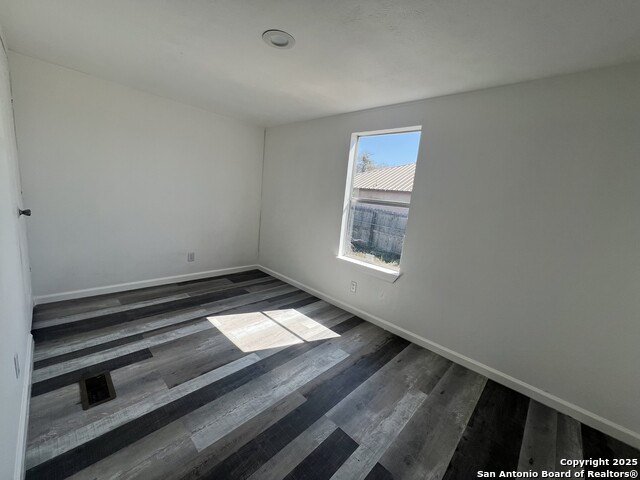 23038 White Hickory Property Photo 13
