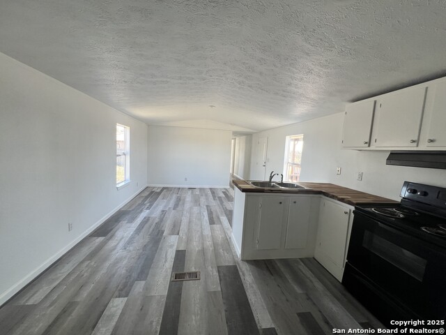 23038 White Hickory Property Photo 16