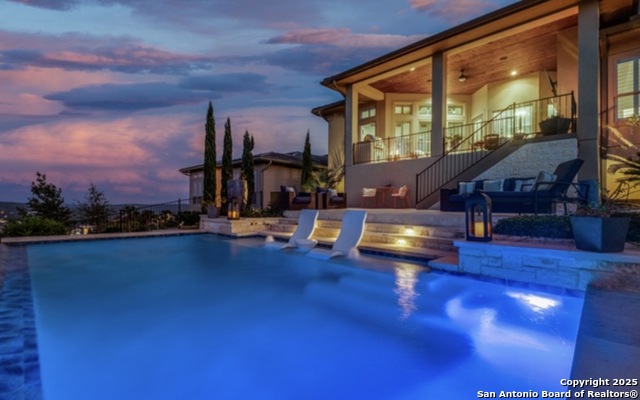 6819 BELLA COLINA Property Photo 1
