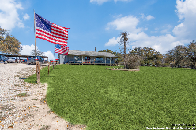2682 Us-281 Property Photo 2