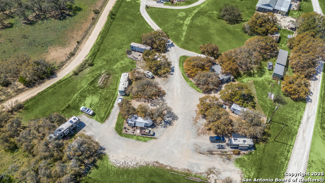 2682 Us-281 Property Photo 4