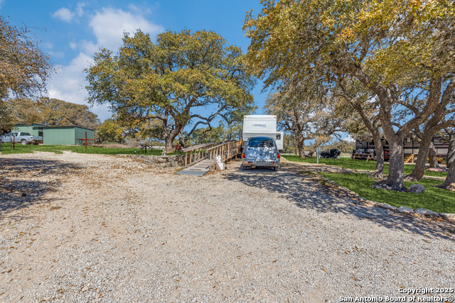 2682 Us-281 Property Photo 9