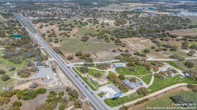 2682 Us-281 Property Photo 22