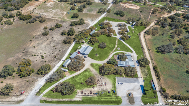2682 Us-281 Property Photo 23