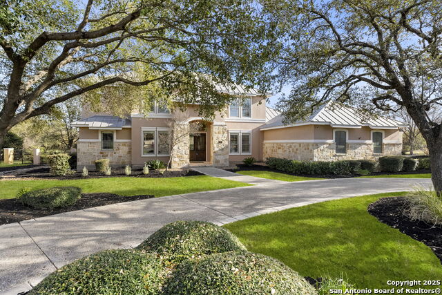 6 Champions Way Property Photo 1