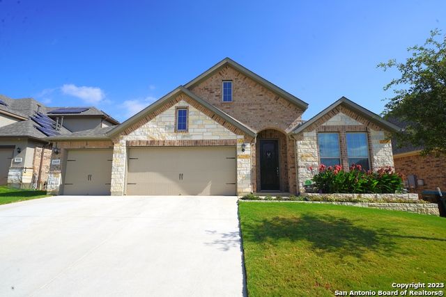 5115 Espacio Property Photo