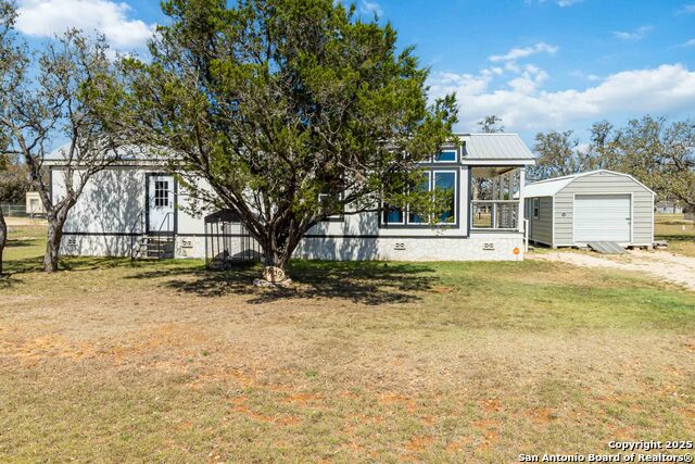 1629 Private Road 1518 Property Photo
