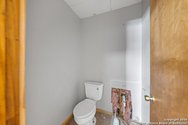 377-a S State Highway 16 Property Photo 9