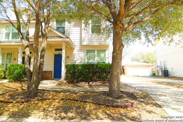 10216 Lateleaf Oak Property Photo